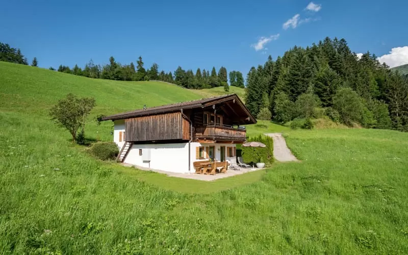 chalet_der_erzstadl_krinbergweg_2_chalet_aussen_2.jpg