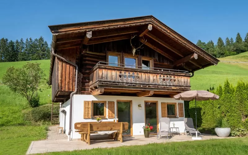 chalet_der_erzstadl_krinbergweg_2_chalet_aussen_3.jpg
